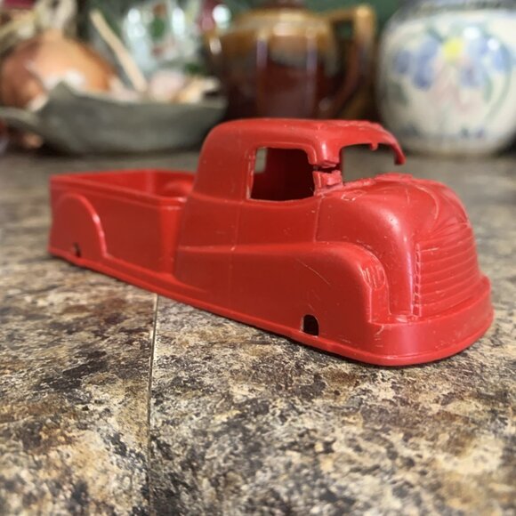 Vintage Plastic Toy Pickup Truck Body – Unmarked – Red – Project / Parts - Picture 3 of 16